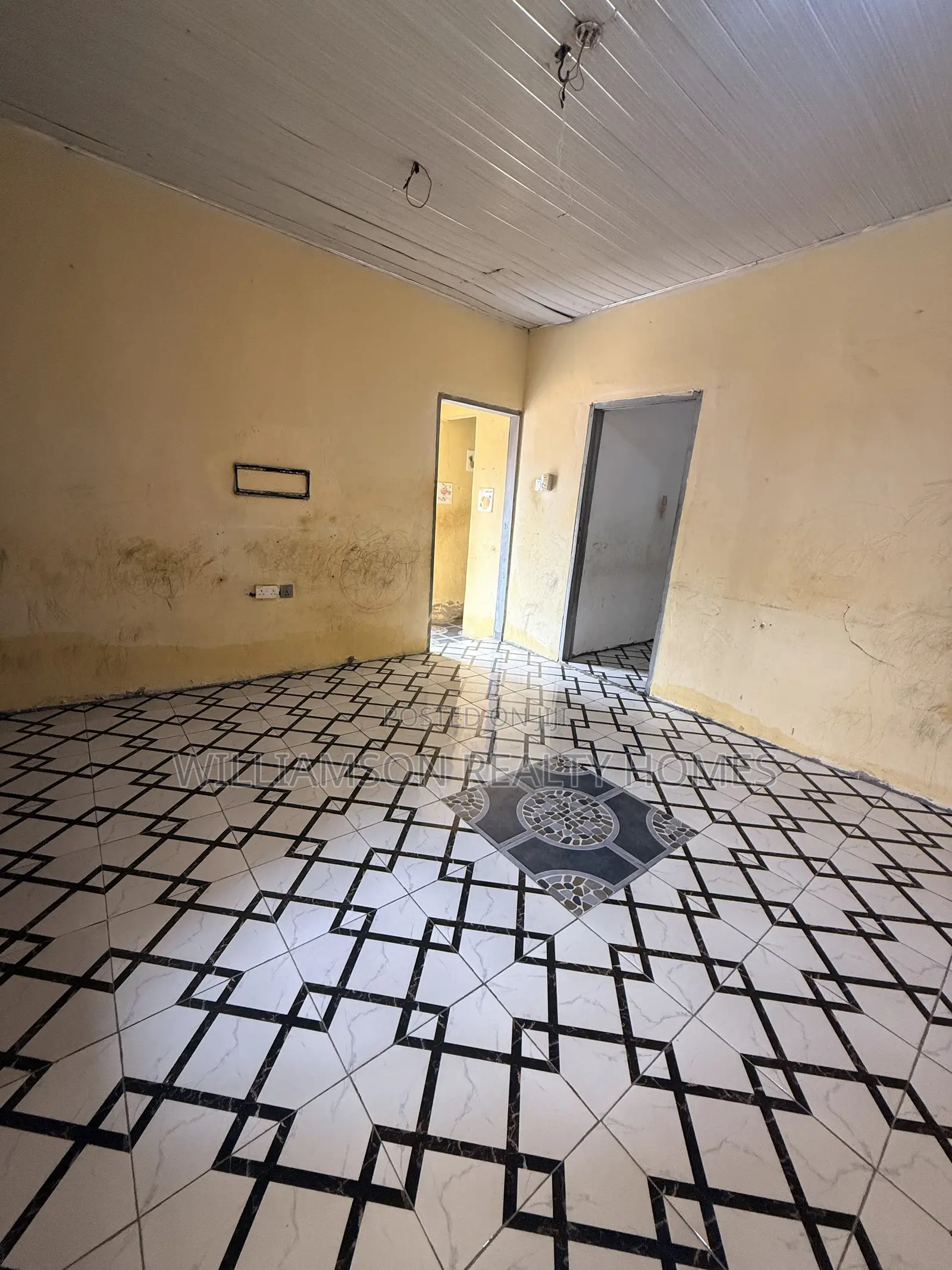 1bdrm Apartment in Community 18 Area, Spintex for rent
