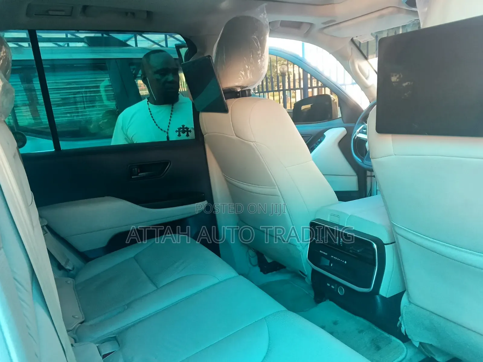 Toyota Land Cruiser Prado 2022 White