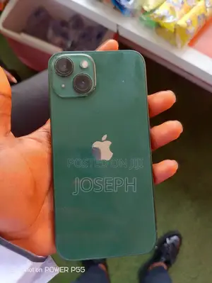 Apple iPhone 13 128 GB Green