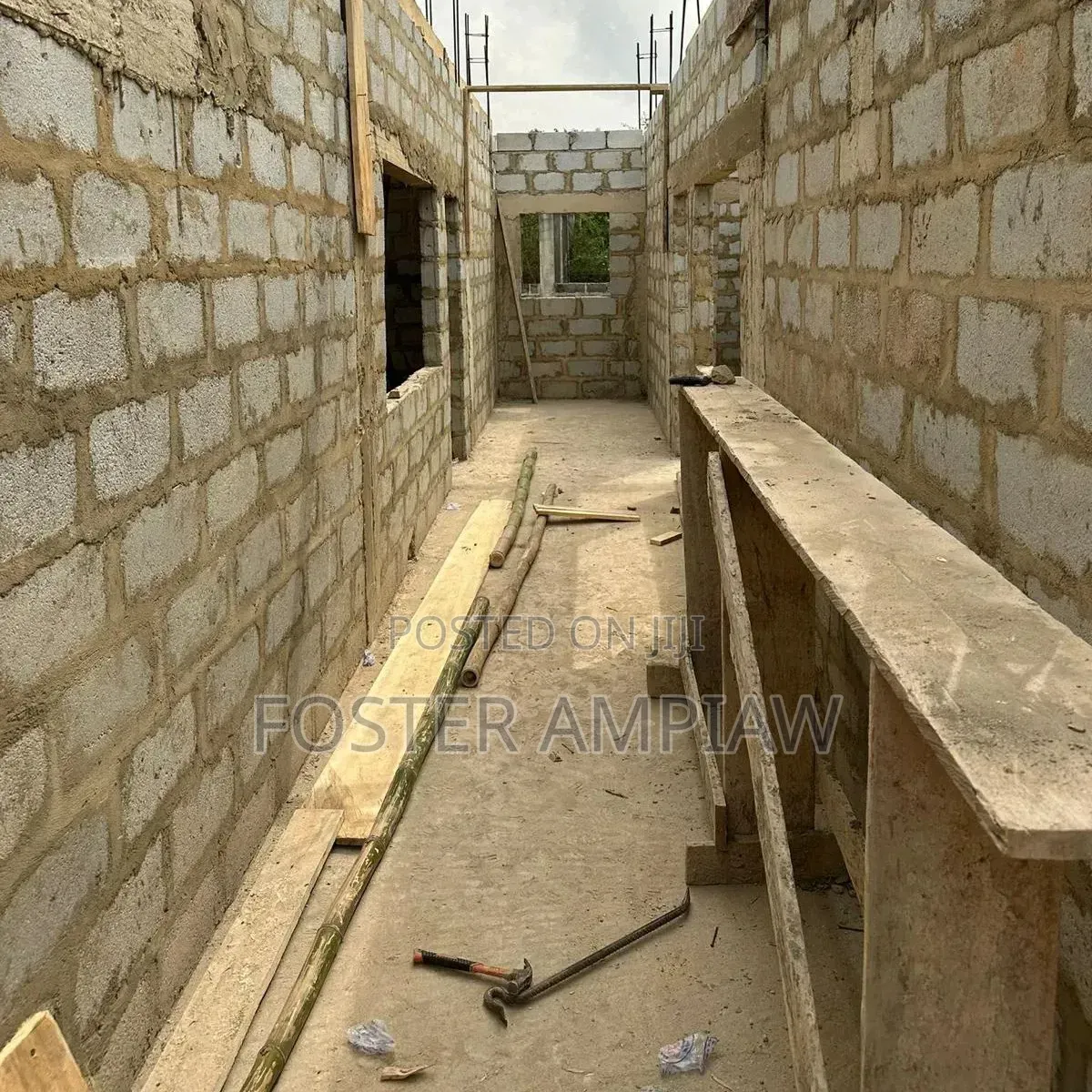 13bdrm Mansion in Cape Coast Metropolitan for sale