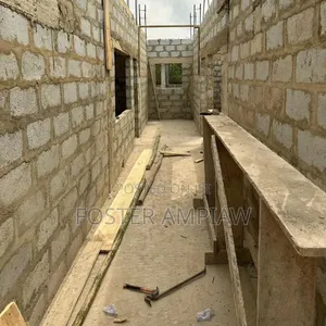 13bdrm Mansion in Cape Coast Metropolitan for sale
