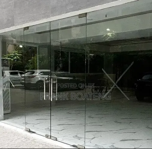 Glass Doorr Installation
