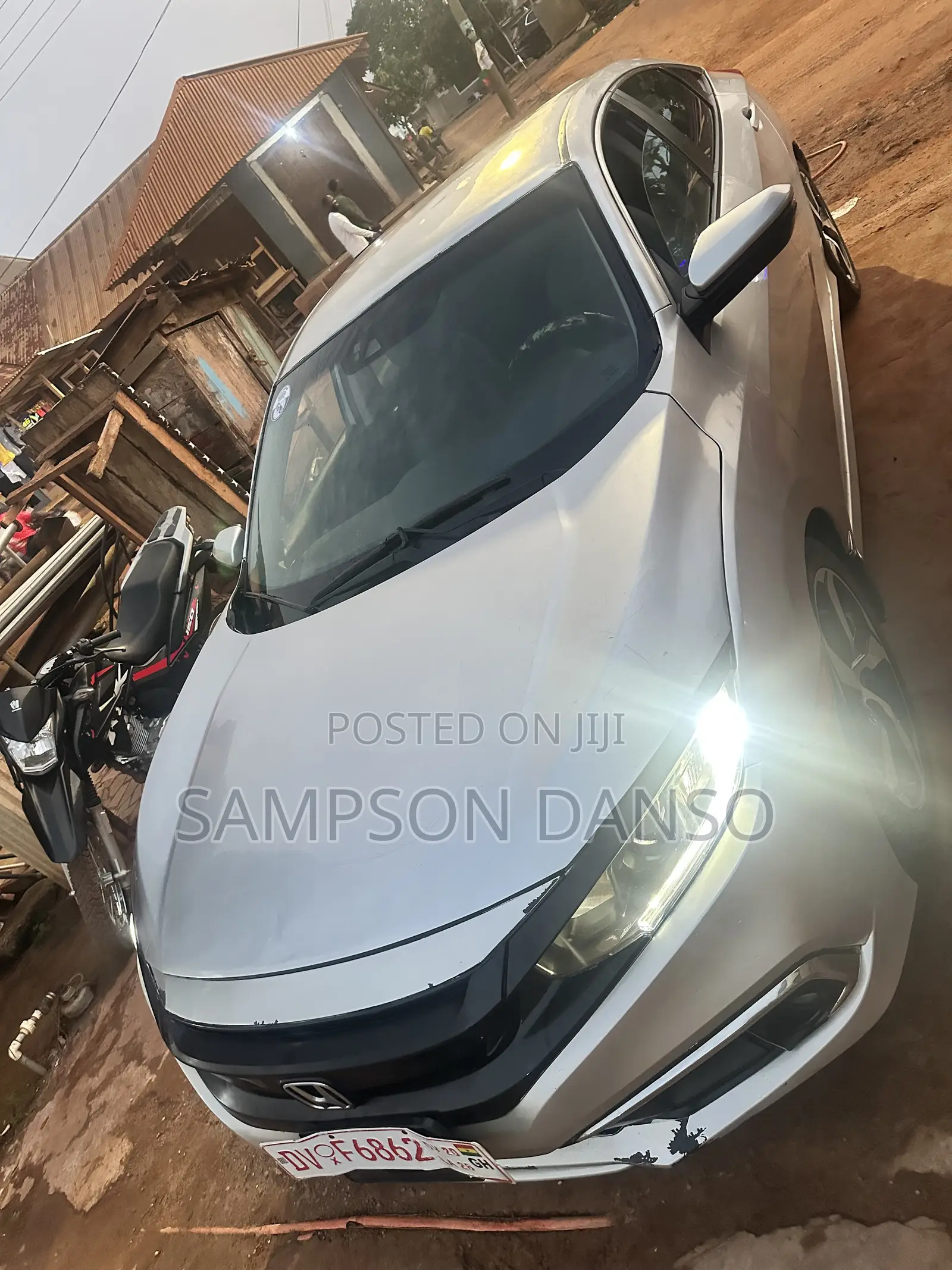Honda Civic 2018 Off white