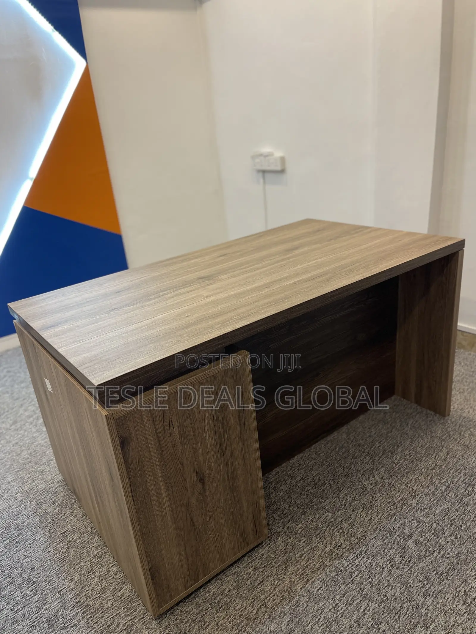 CEO Furniture Office Desk 140x80cm Original Foreign Laminated Quality