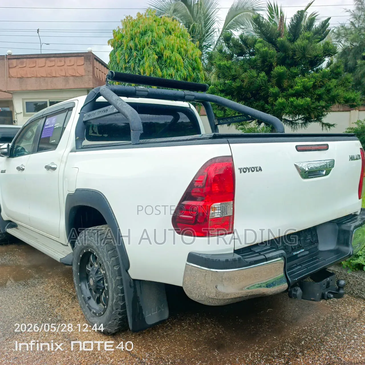 Toyota Hilux 2017 White
