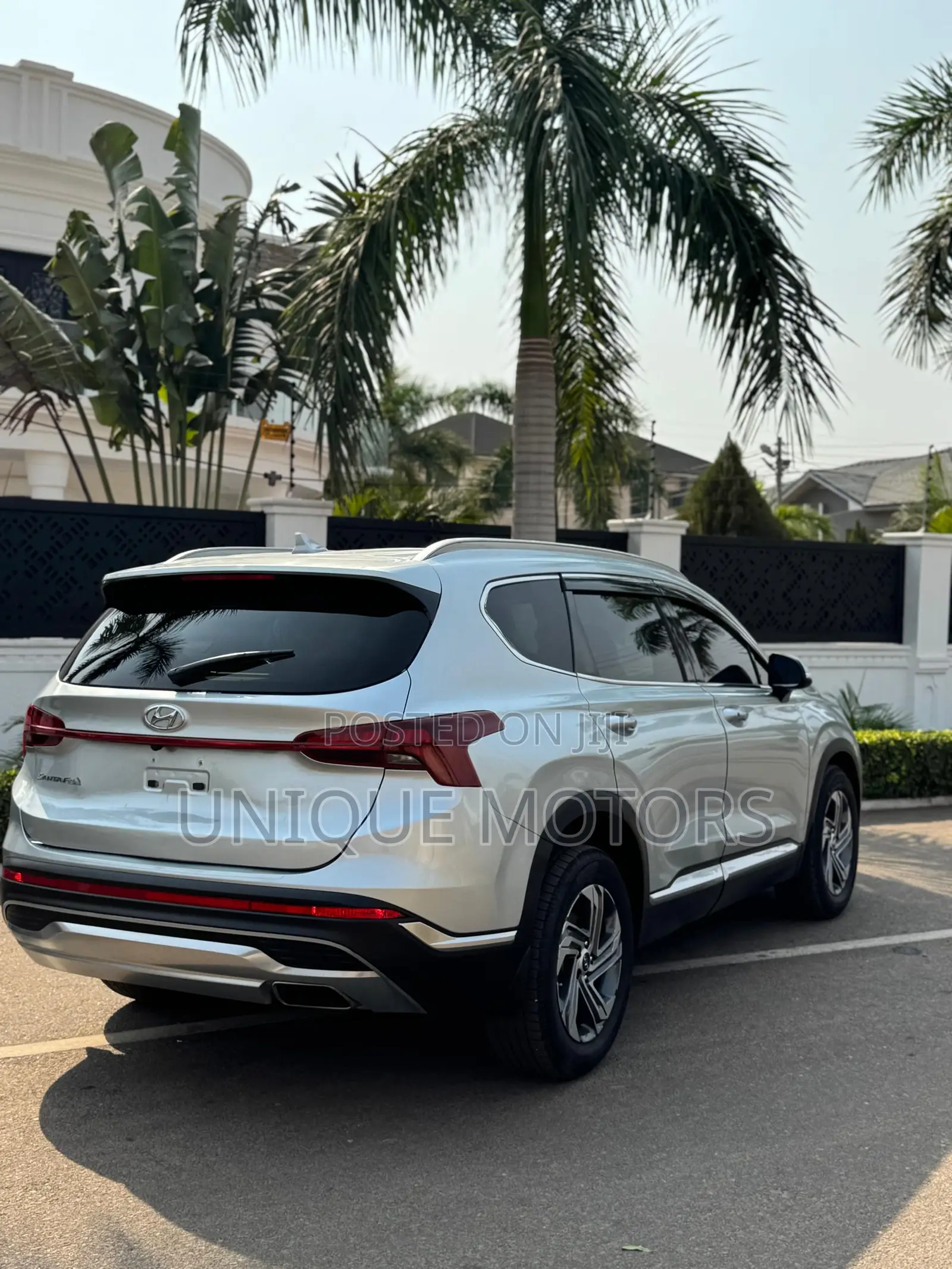 Hyundai Santa Fe 2021 Silver