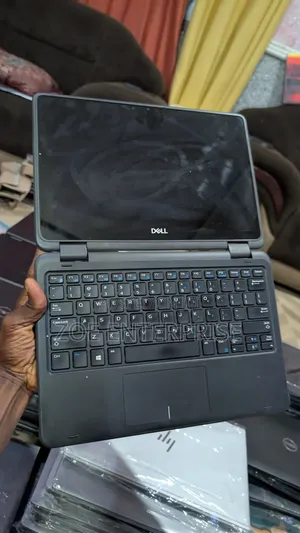 Laptop Dell Latitude 3190 2-in-1 8GB Intel Pentium SSD 128GB