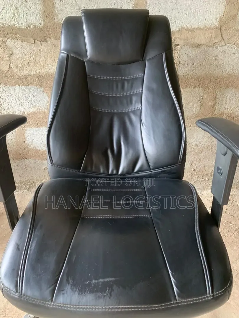 Executive Office Chair