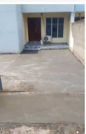 2bdrm House in Yabah Estate, Awutu Senya East Municipal for rent