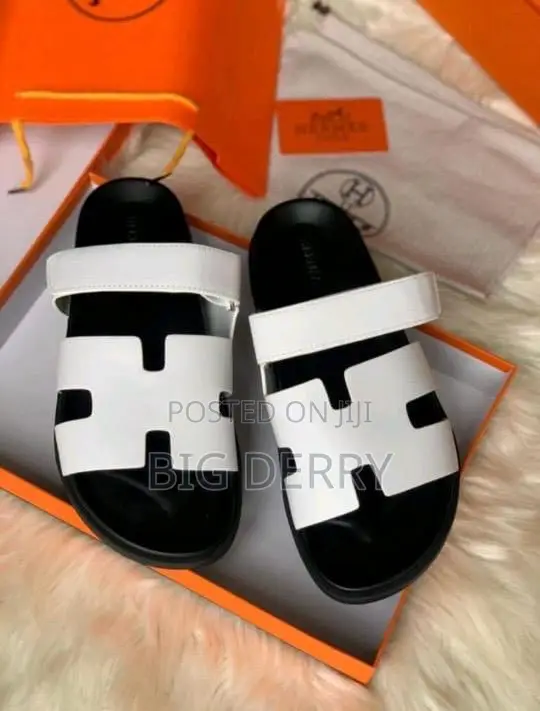 Hermes Chypre Sandals