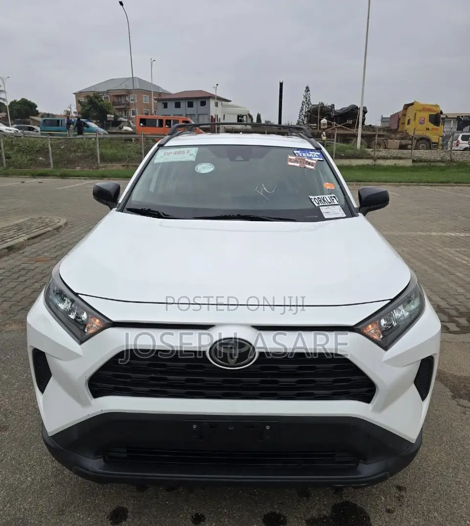 Toyota RAV4 2020 White
