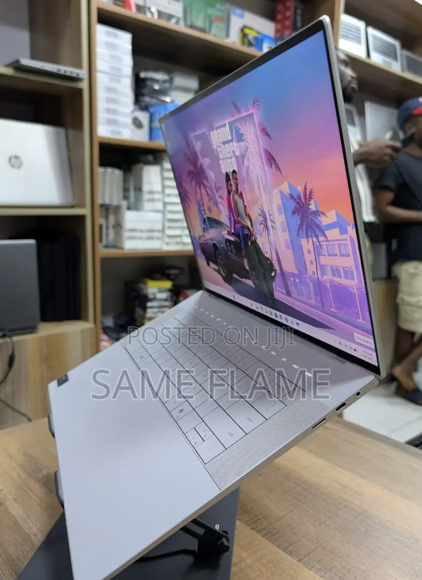 New Laptop Dell XPS 16 9640 16GB Intel Core i7 SSD 1T