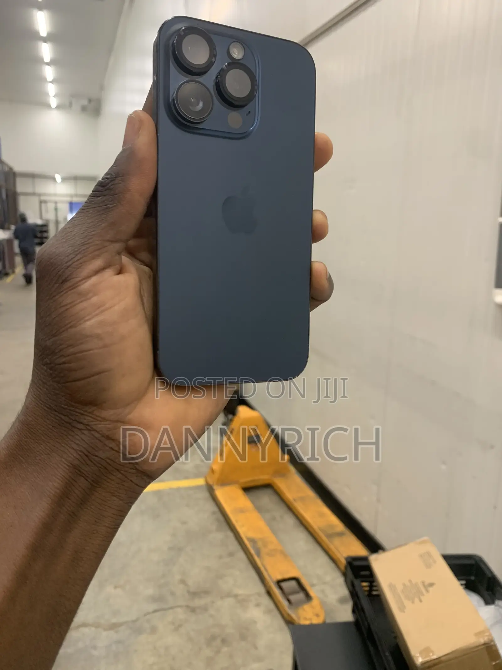 Apple iPhone 15 Pro 128 GB Blue