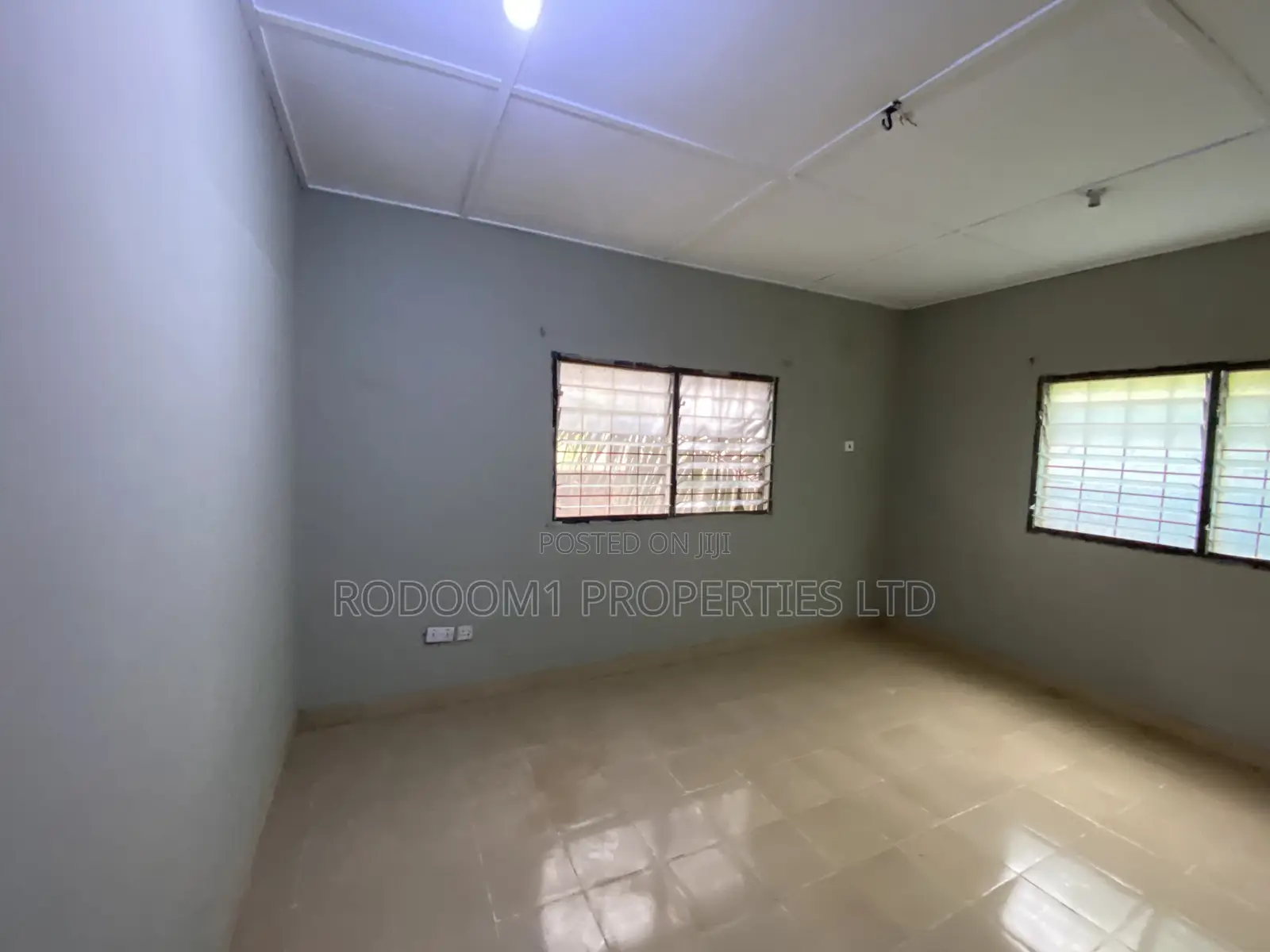2bdrm Apartment in Ashomang for rent