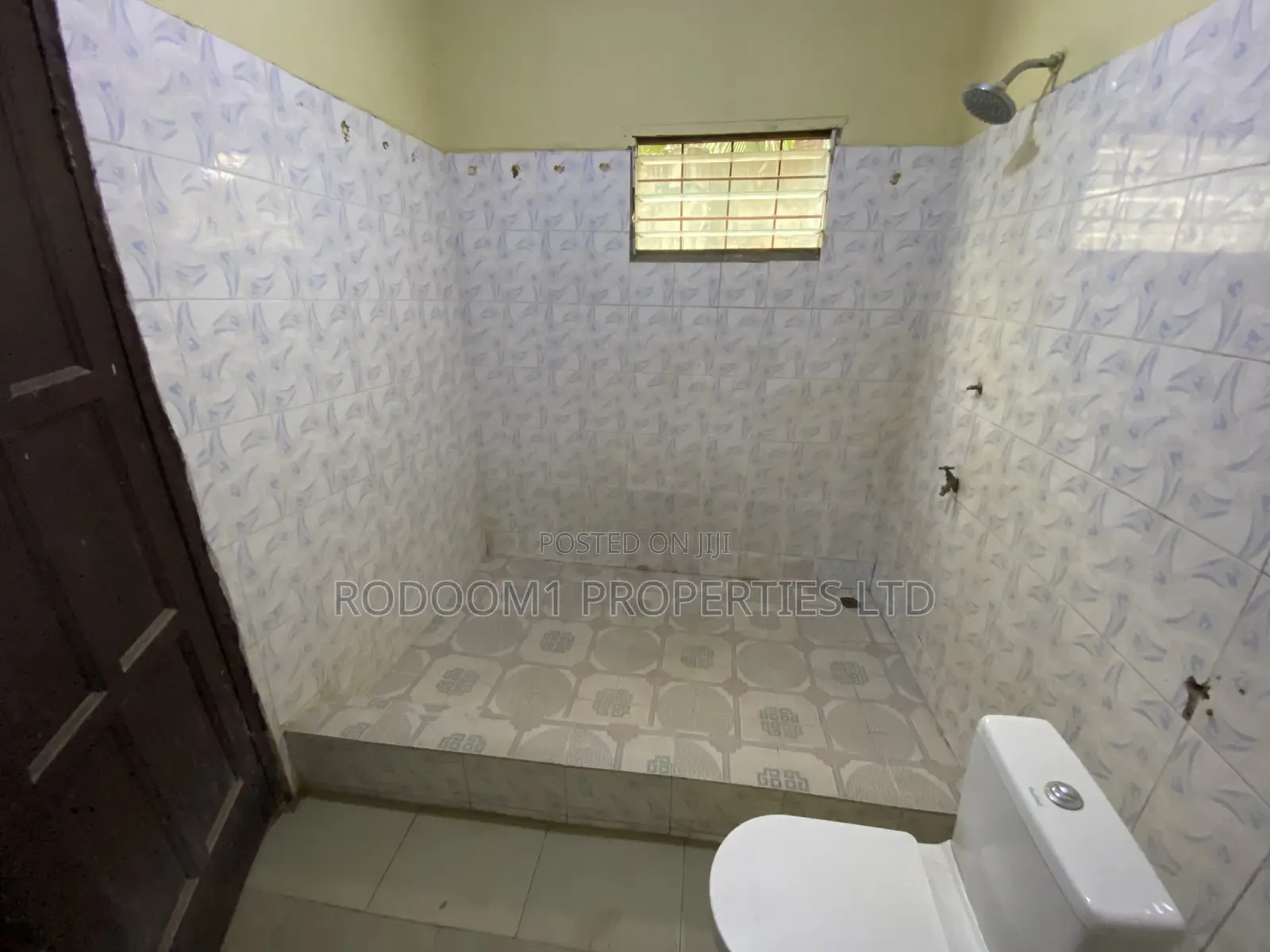 2bdrm Apartment in Ashomang for rent