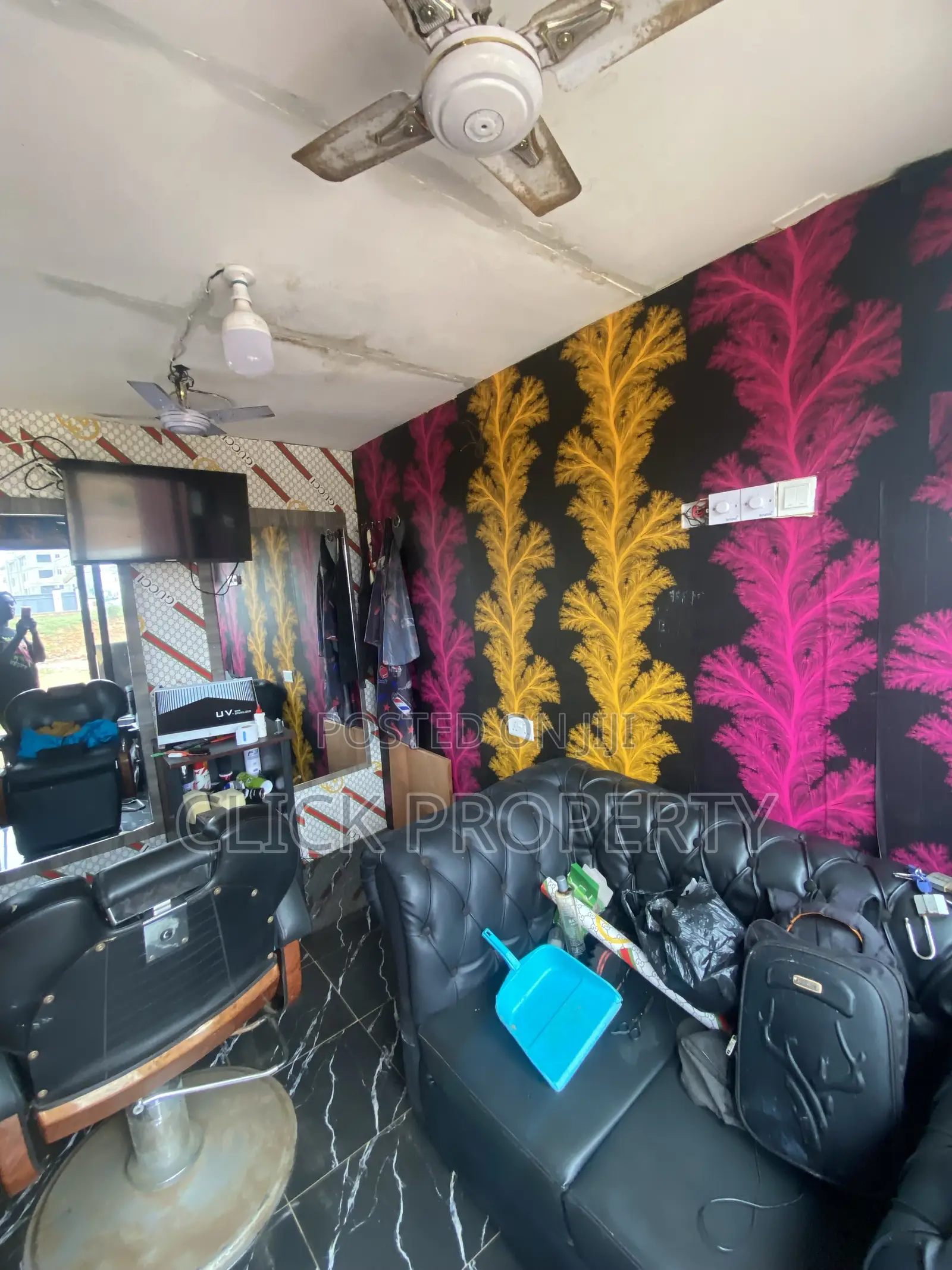 Babering Shop for Sale