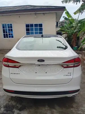 Ford Fusion 2018 White