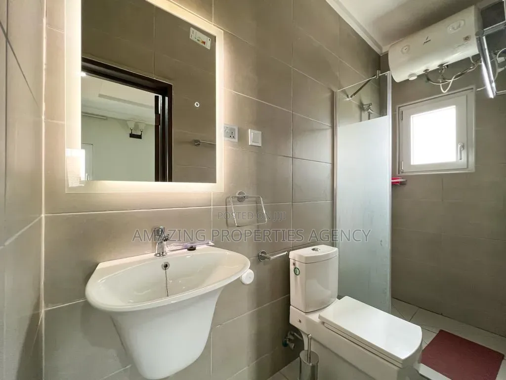 Furnished 4bdrm Townhouse / Terrace in Tseaddo for rent