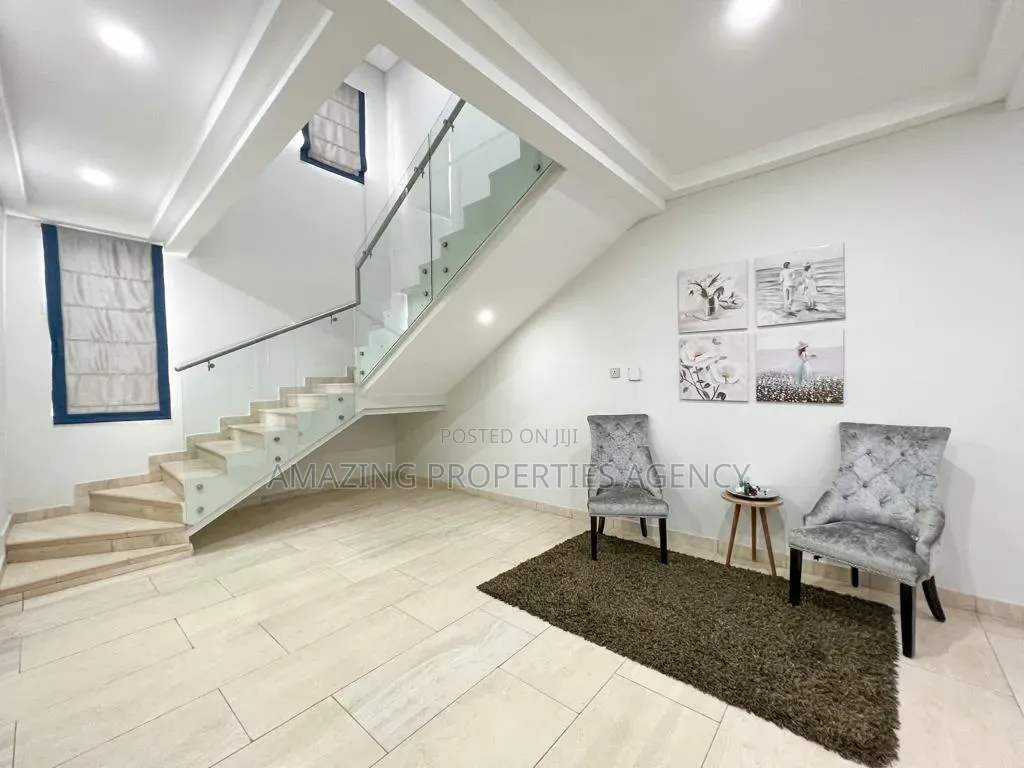 Furnished 4bdrm Townhouse / Terrace in Tseaddo for rent