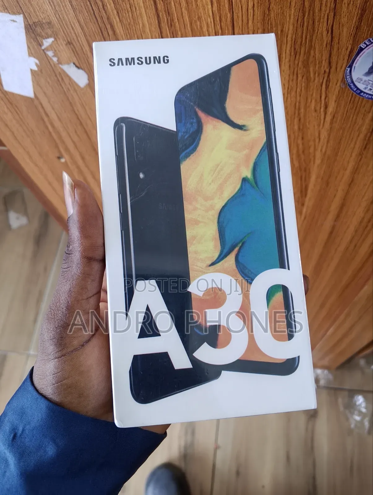 New Samsung Galaxy A30 64 GB Black