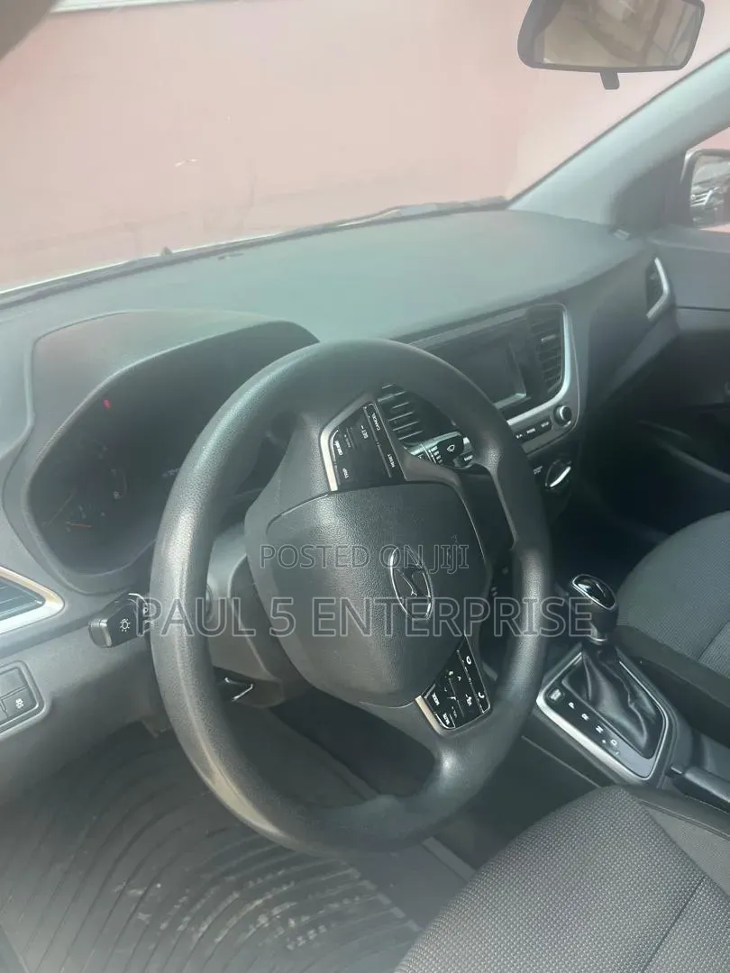 Hyundai Accent 2019 Gray