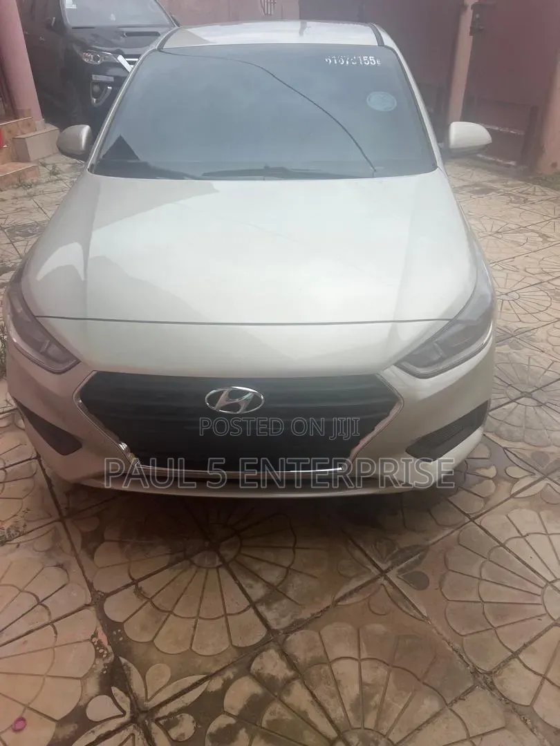 Hyundai Accent 2019 Gray
