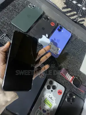 Apple iPhone 11 Pro Max 64 GB
