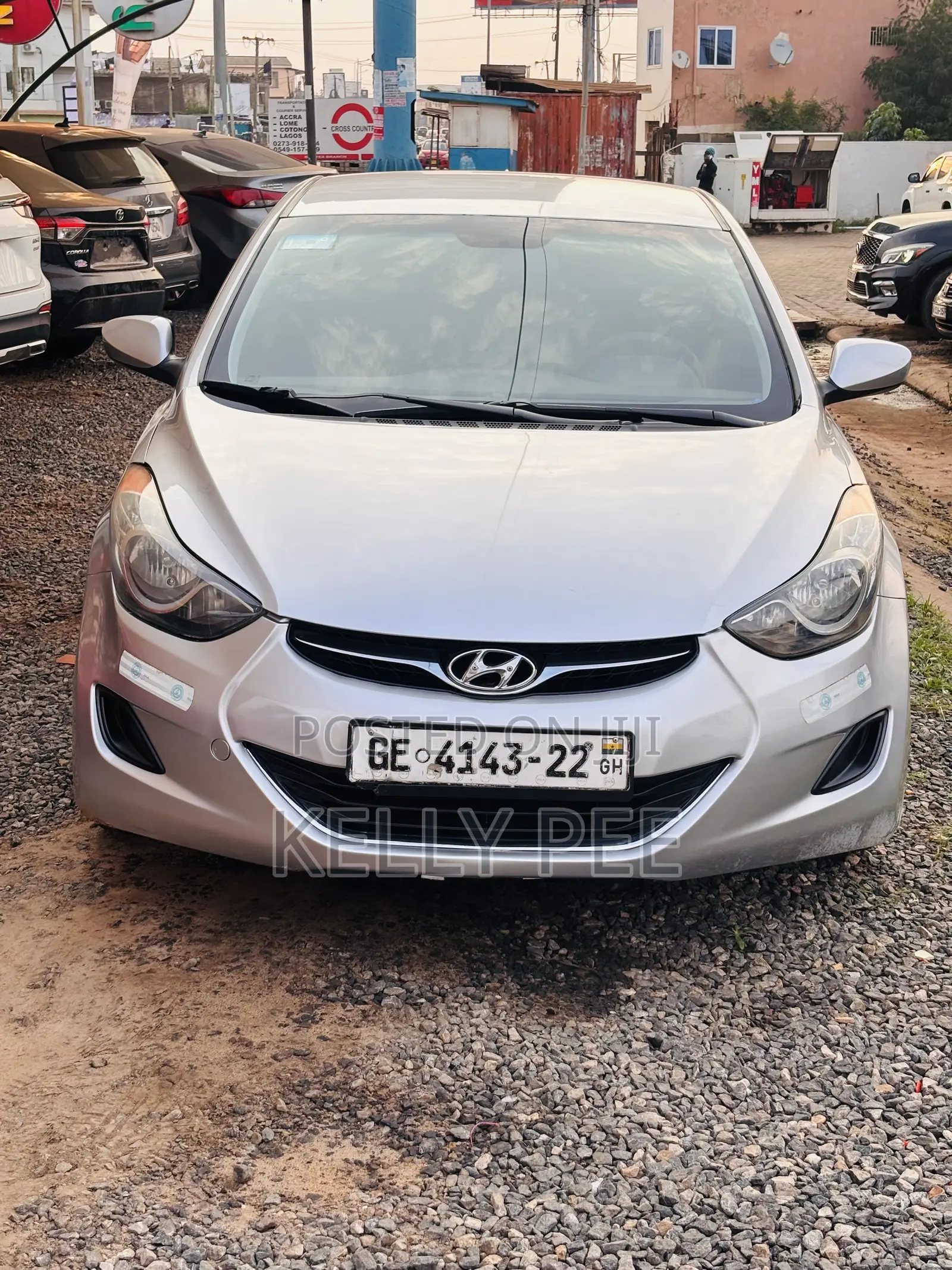 Hyundai Elantra 2012 Silver