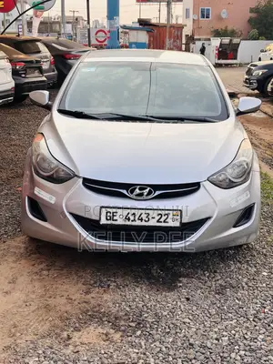 Hyundai Elantra 2012 Silver