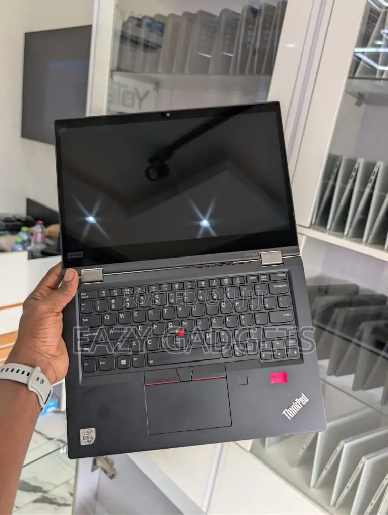 Laptop Lenovo ThinkPad L13 Yoga 8GB Intel Core i5 SSD 256GB
