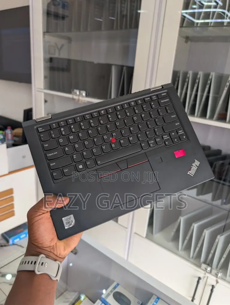 Laptop Lenovo ThinkPad L13 Yoga 8GB Intel Core i5 SSD 256GB