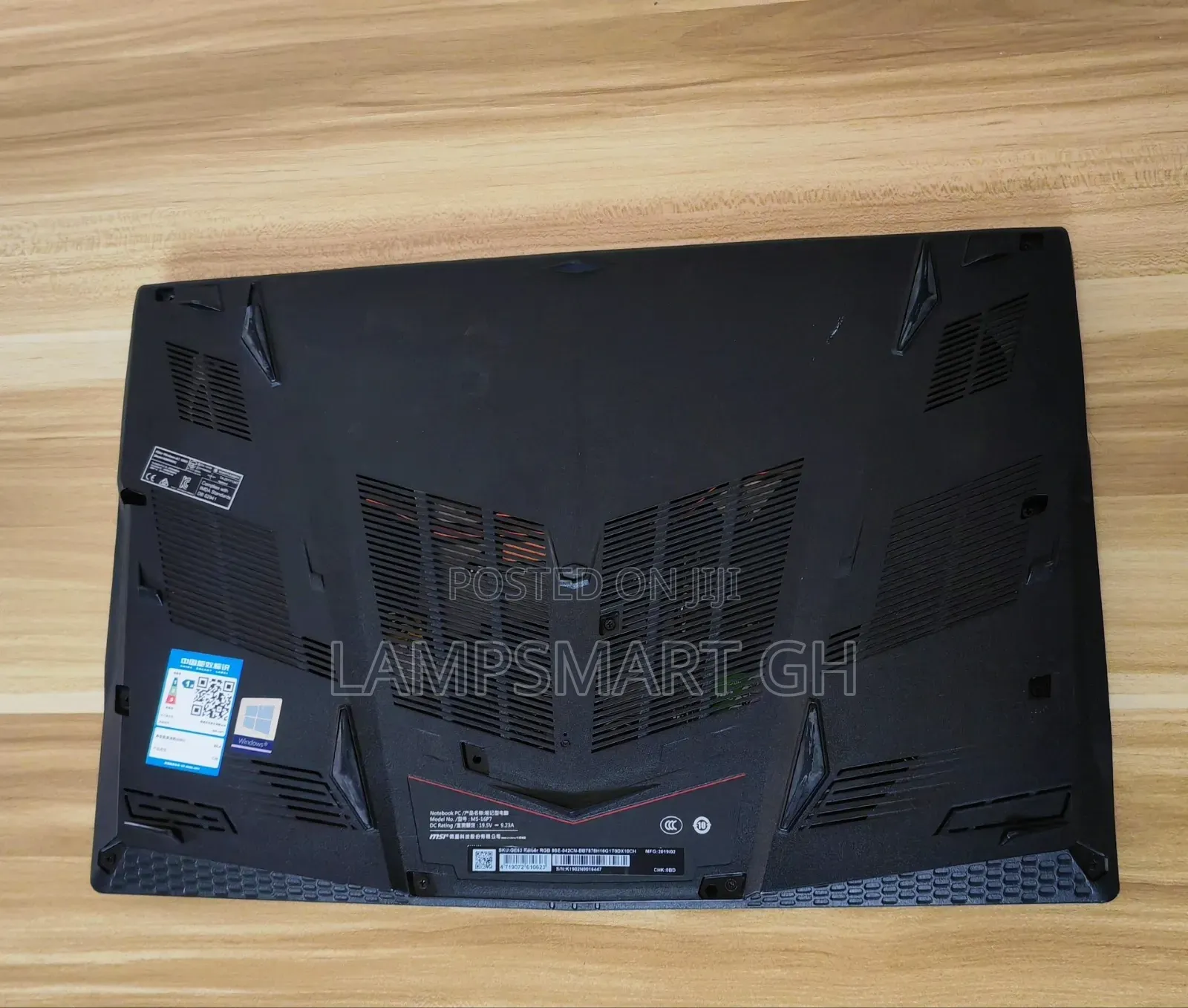Laptop MSI GE63 Raider RGB 8RF 8GB Intel Core i7 SSD 512GB