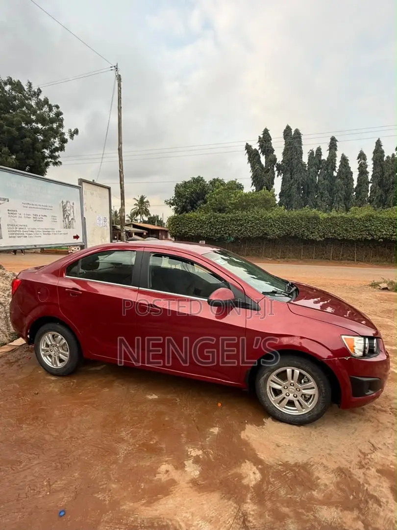 Chevrolet Cruze 2015 Red