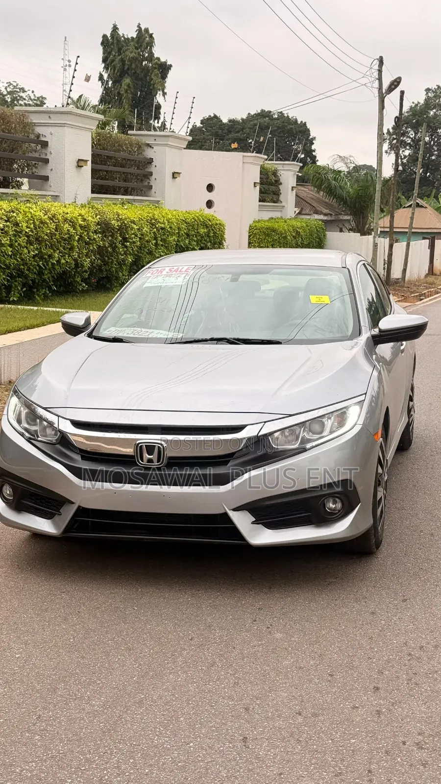 Honda Civic LX 2dr Coupe (2.0L 4cyl) 2017 Gray