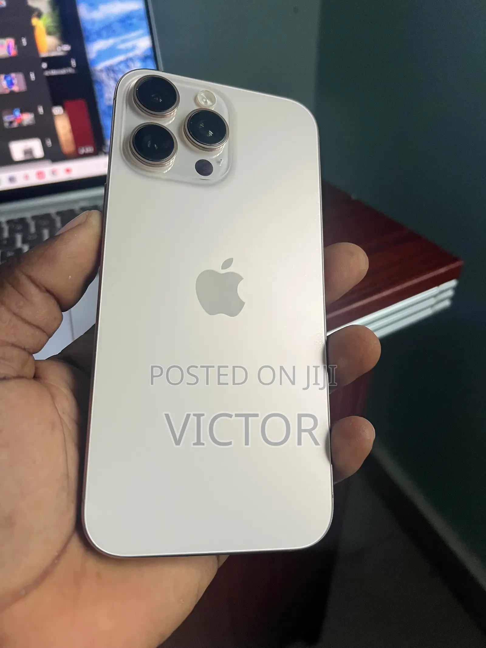 Apple iPhone 16 Pro Max 256 GB White