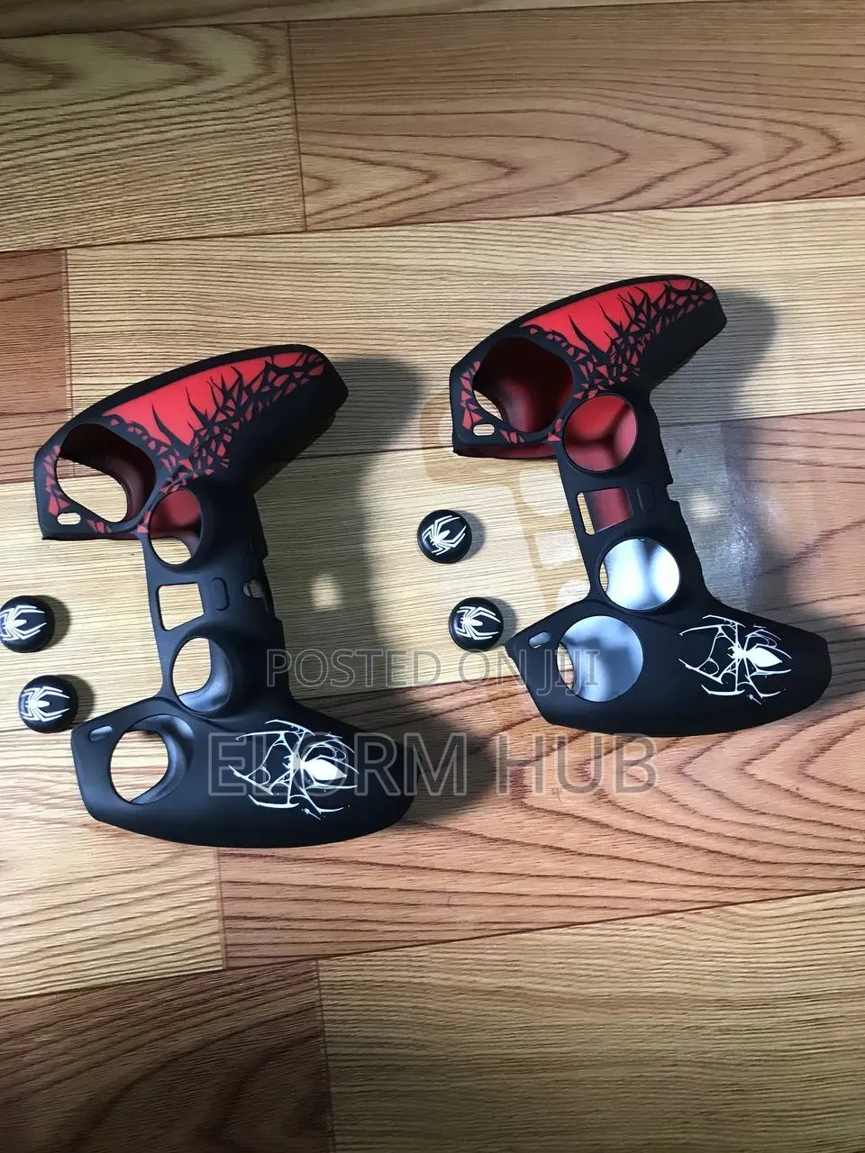 PS5 Controller Cover(¢120 Each)
