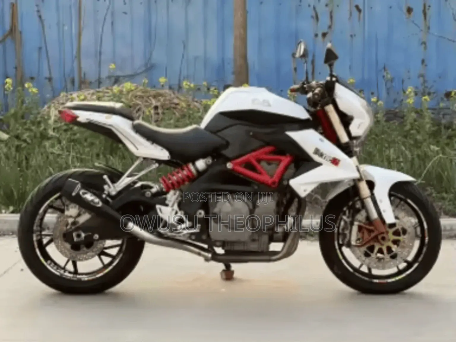 Benelli TNT 2018 White