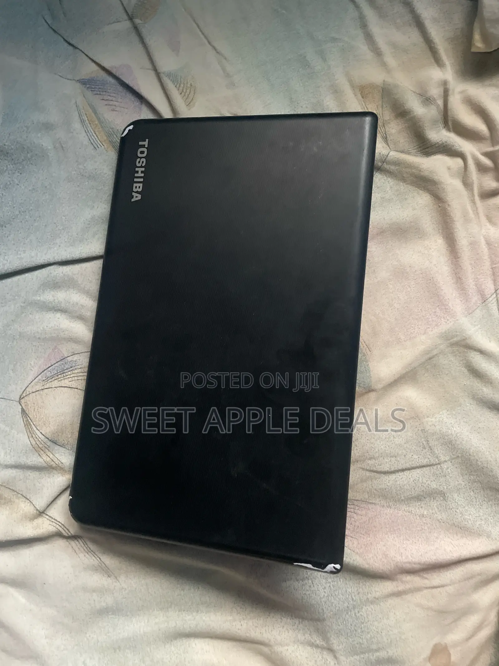 Laptop Toshiba 4GB AMD HDD 320GB