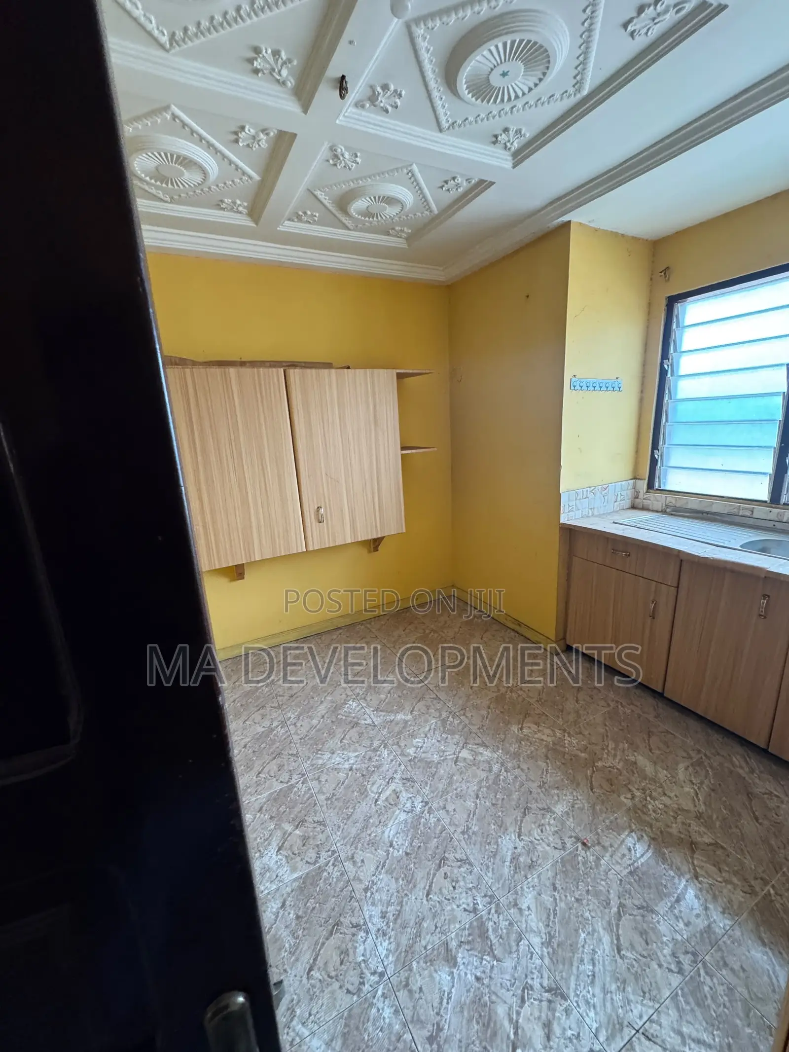 4bdrm Apartment in Madev Realty, Achimota for rent