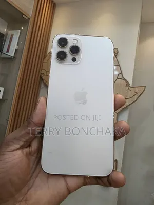 New Apple iPhone 12 Pro Max 128 GB Gold