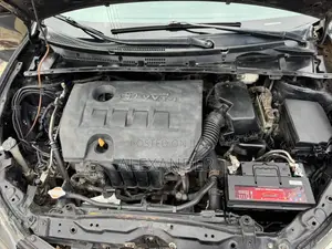 Toyota Corolla S w/Special Edition Pkg (1.8L 4cyl CVT) 2016 Black