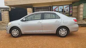 Toyota Belta 2008 Silver