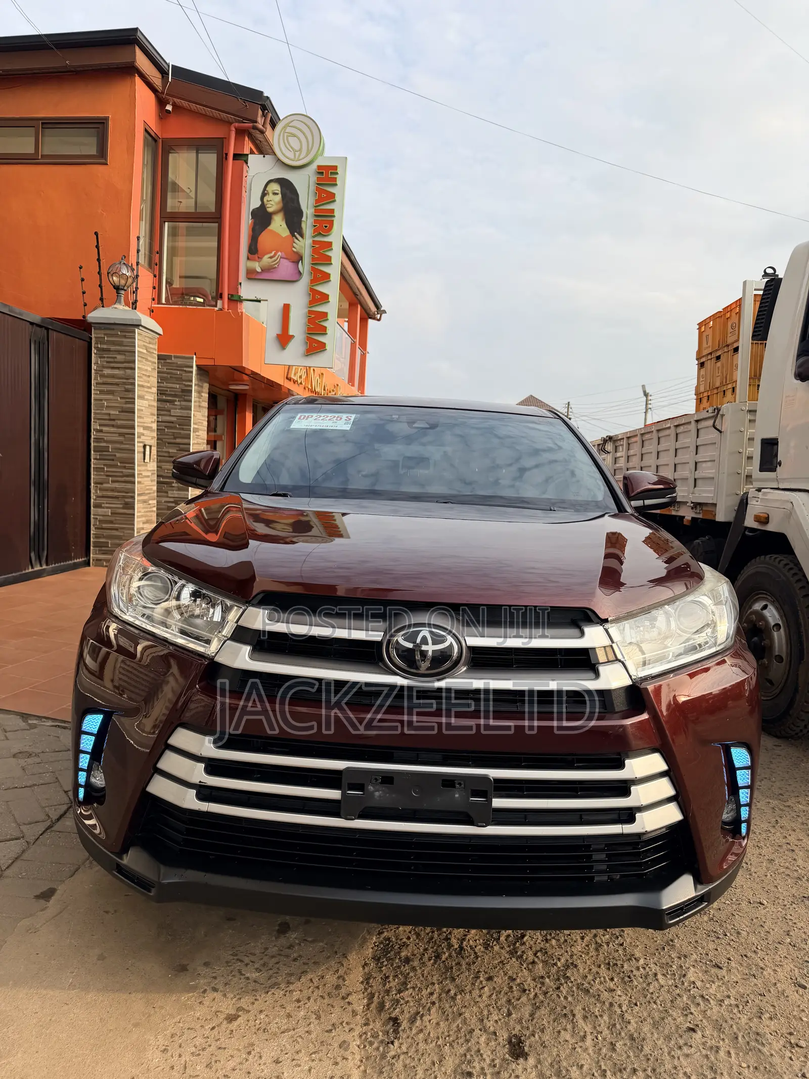 Toyota Highlander LE 2019 Burgundy
