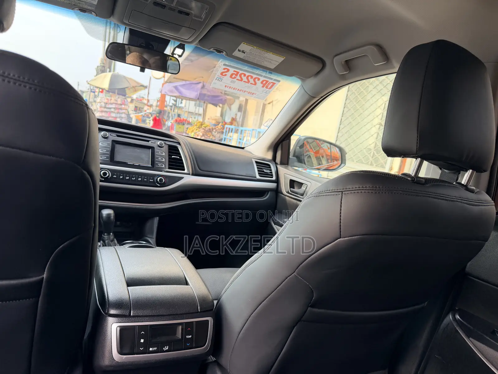 Toyota Highlander LE 2019 Burgundy