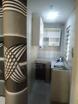 Mini Flat in Labone, Coffee Shop Area for rent