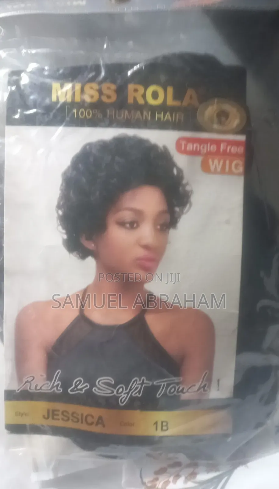 Miss Rola Wig