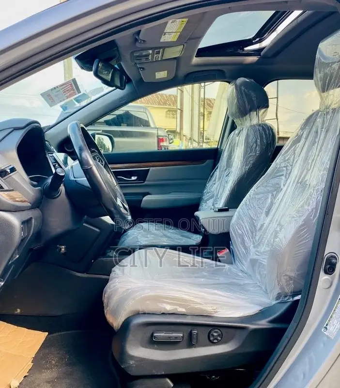 Honda CR-V Touring AWD 2019 Silver