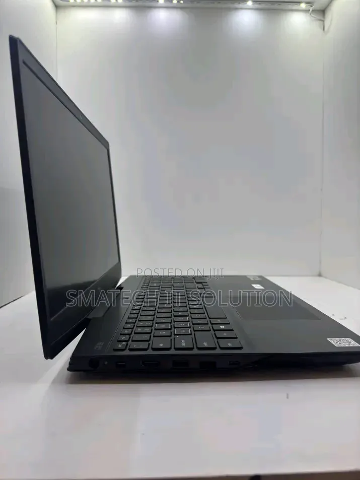 Laptop Dell G5 15 5500 8GB Intel Core i7 SSD 1T