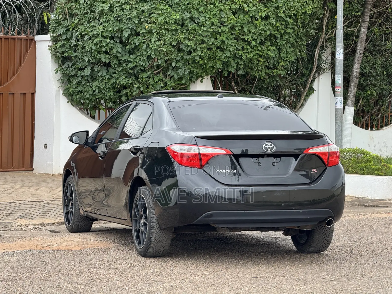Toyota Corolla S 4dr Sedan (1.8L 4cyl CVT) 2016 Black