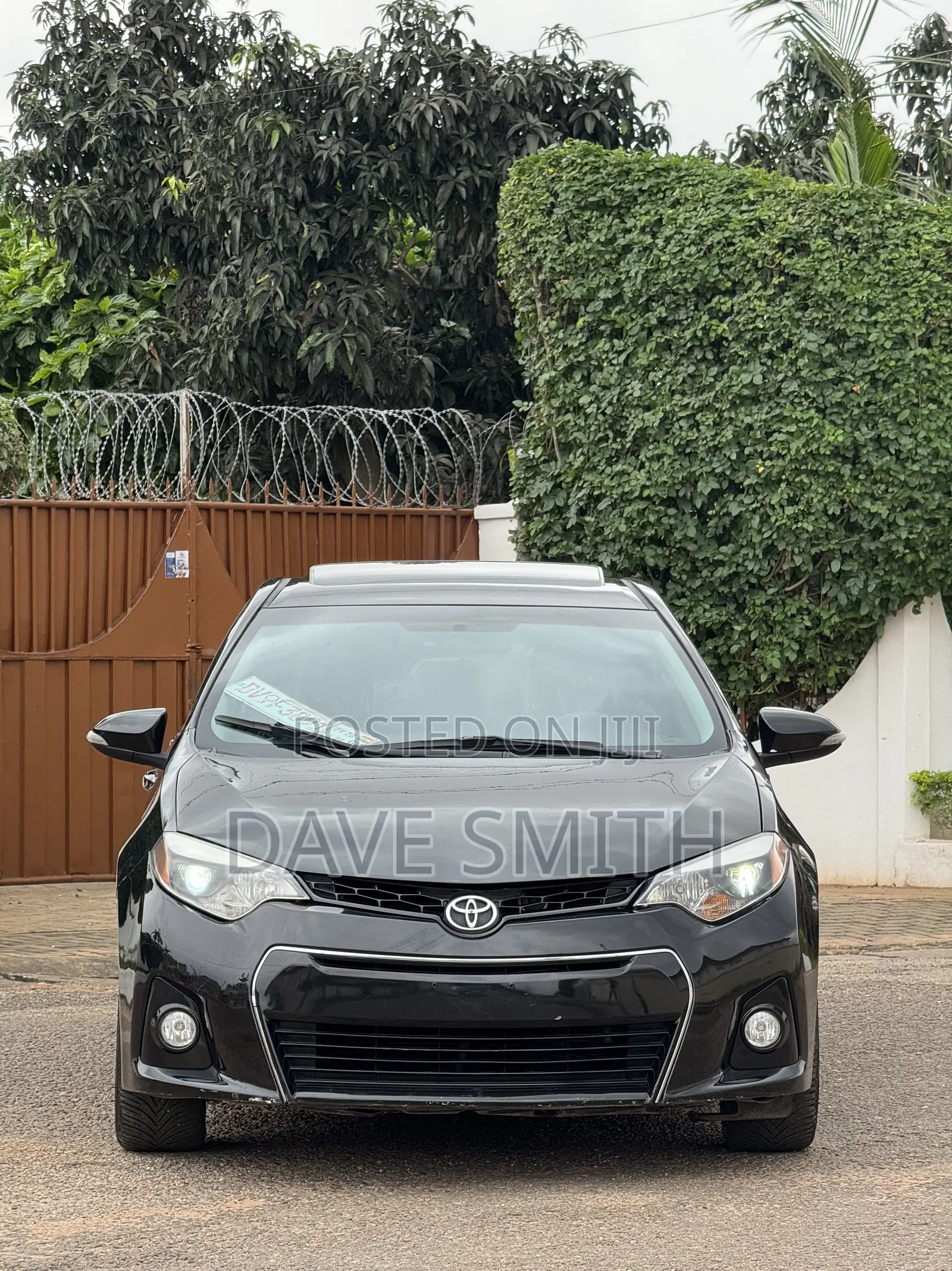 Toyota Corolla S 4dr Sedan (1.8L 4cyl CVT) 2016 Black